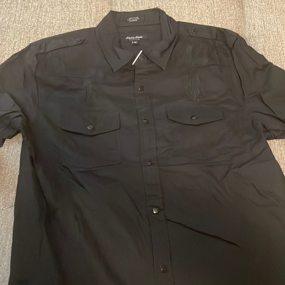 Black shirt